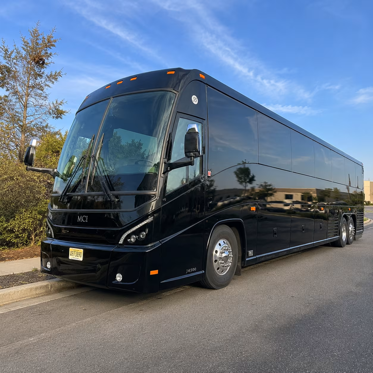 government employee commuter shuttles between arcadia and downtown los angeles